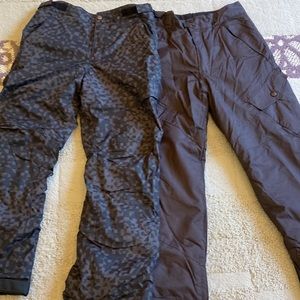 Snowboarding pant bundle for boys. Also fits XS petite women